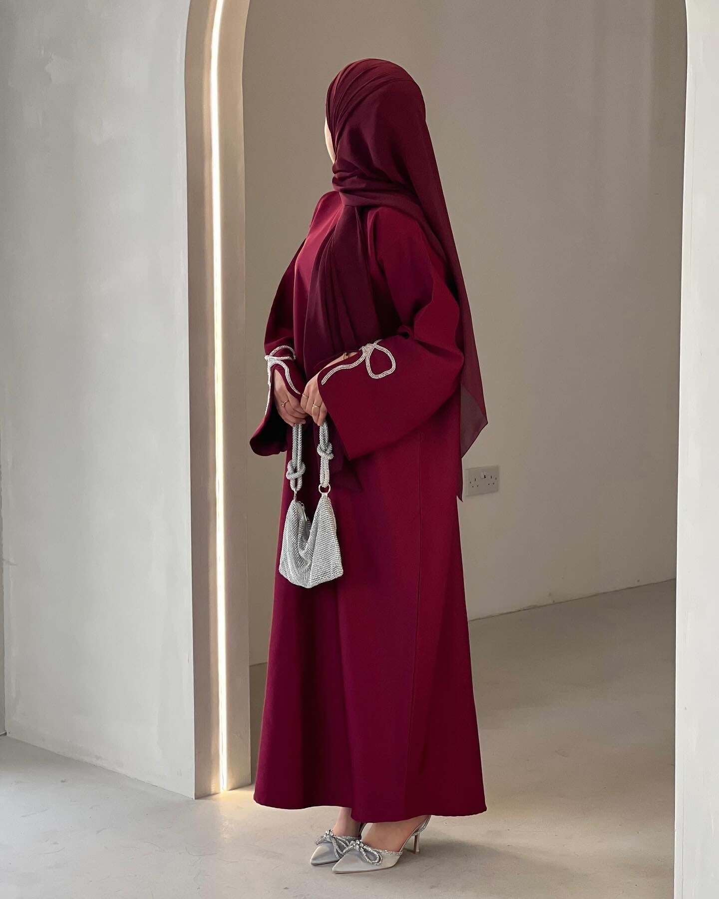 LM311 Robe Abaya Luxueuse Manches Nœud Strass - Élégante Robe Maxi Perlée pour Femmes Musulmanes