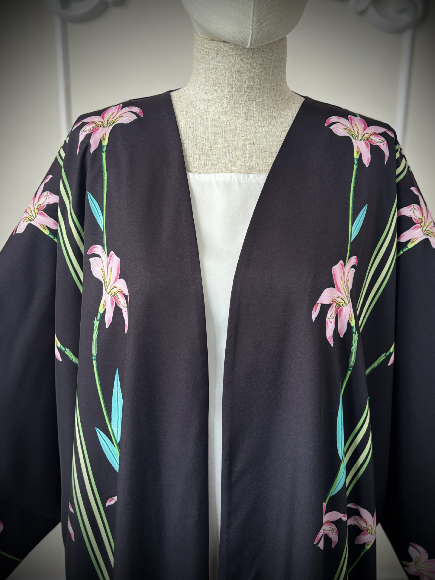 LM327 Cardigan Abaya Imprimé avec Hijab - Mode Modeste Femmes Musulmanes