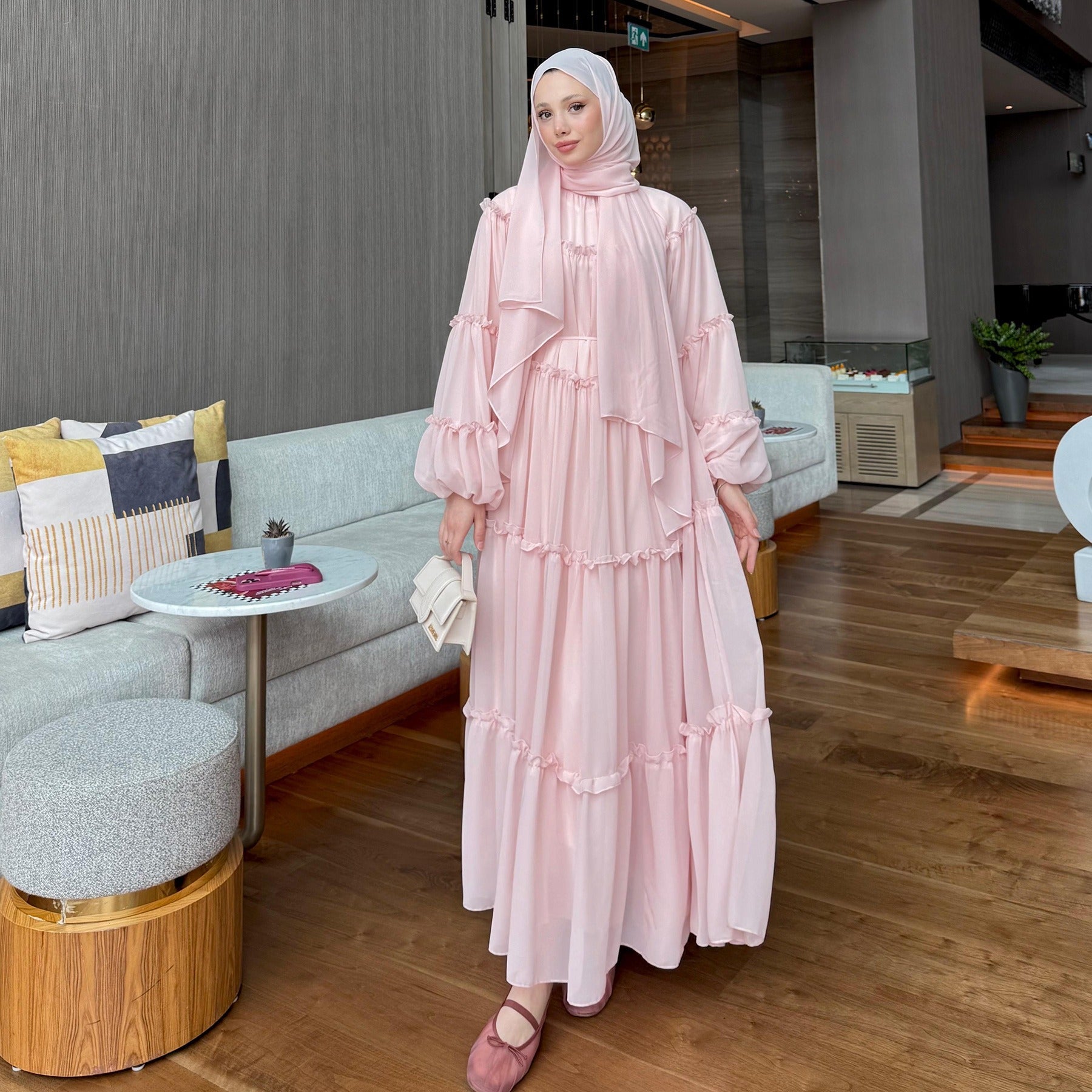 LM318 Robe Abaya Étagée Luxueuse - Mode Modeste Manches Longues