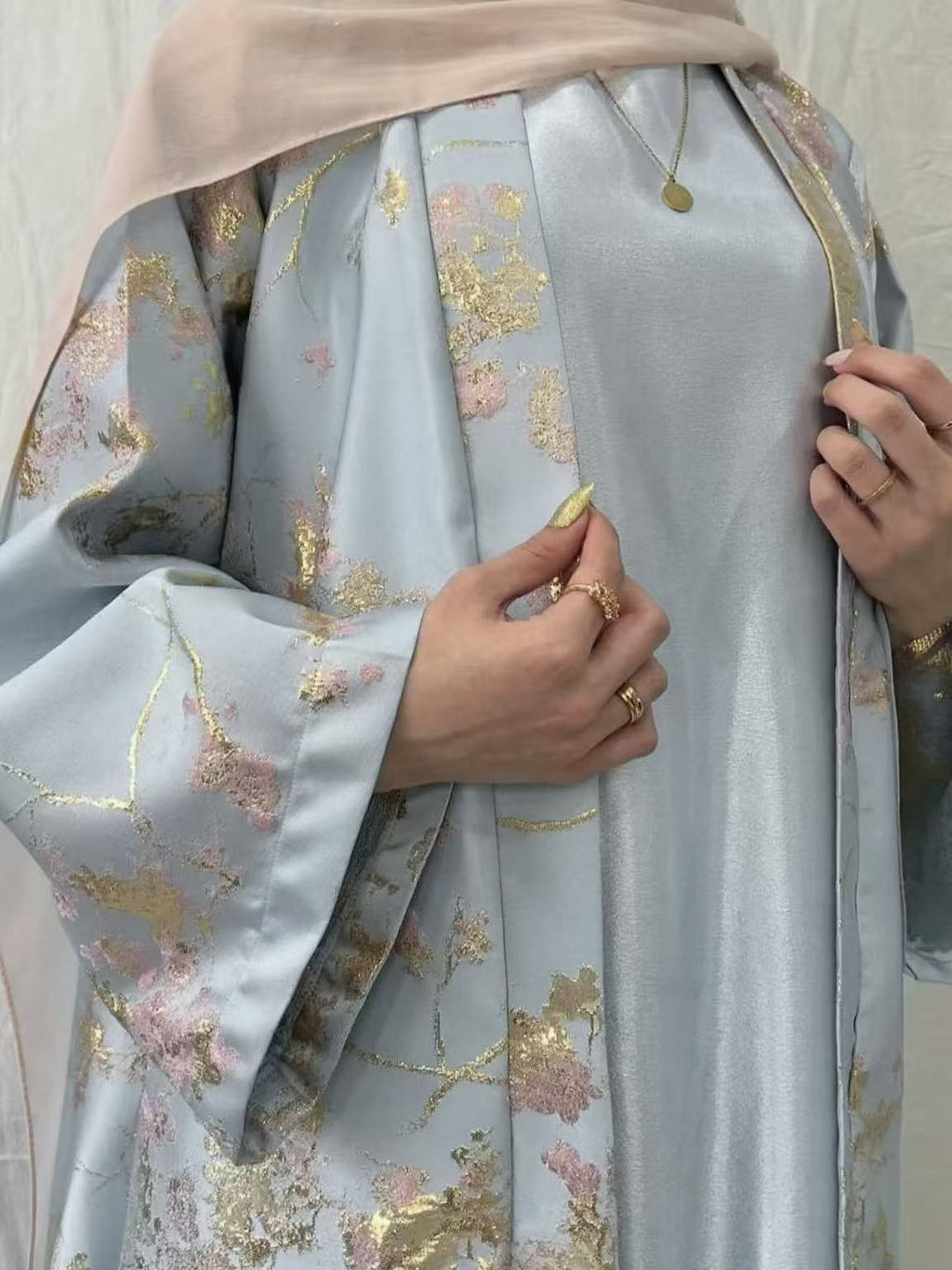 MH98 Abaya Kimono Rose Sakura – Abaya de l'Aïd Brodée avec Détails Dorés (Expédition immédiate)