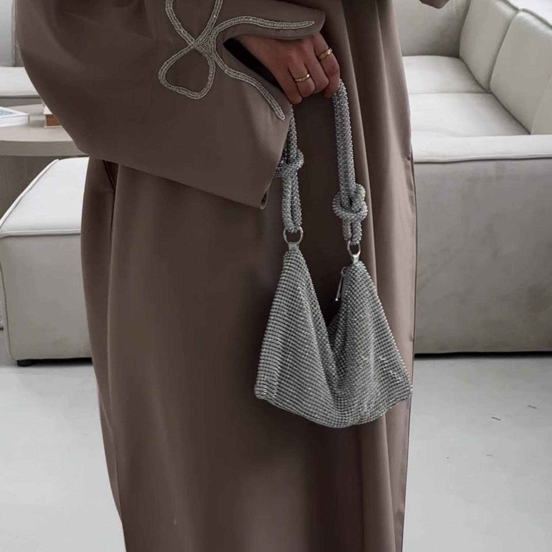 LM311 Robe Abaya Luxueuse Manches Nœud Strass - Élégante Robe Maxi Perlée pour Femmes Musulmanes