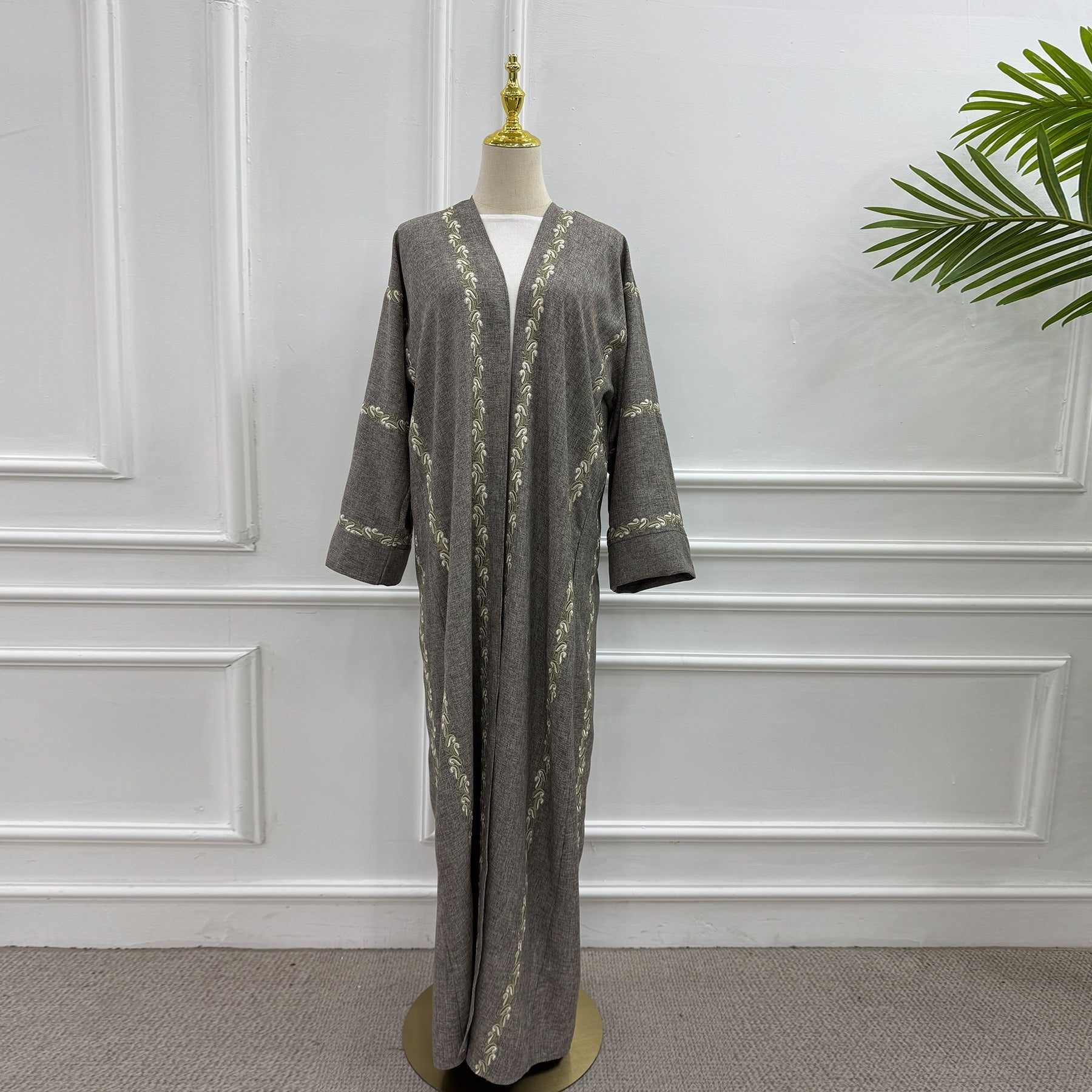 LM319 Cardigan Abaya Brodé - Vêtement Extérieur Modeste Élégant
