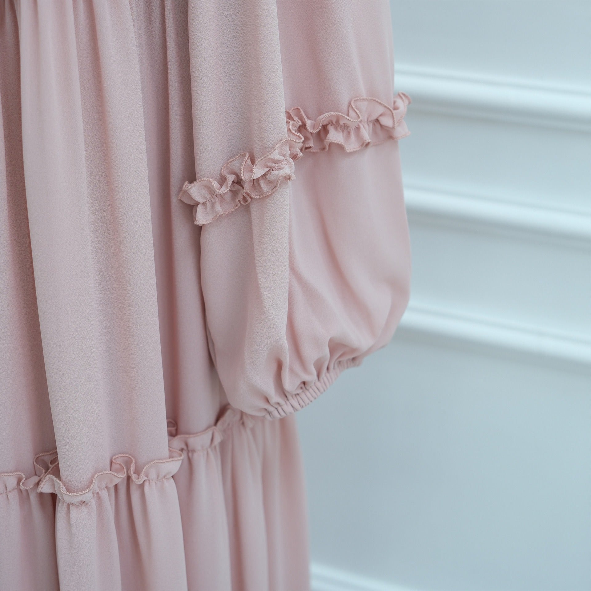 LM318 Robe Abaya Étagée Luxueuse - Mode Modeste Manches Longues