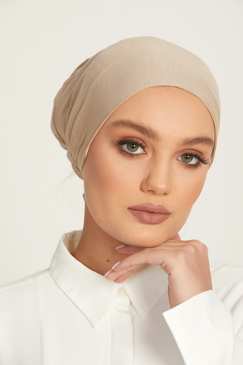 Bonnets Hijab Doublés Satin Noués Derrière Premium