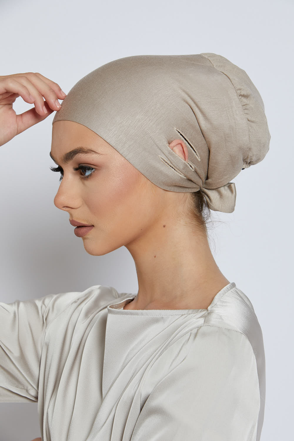 Bonnets Hijab Fente Noués Derrière