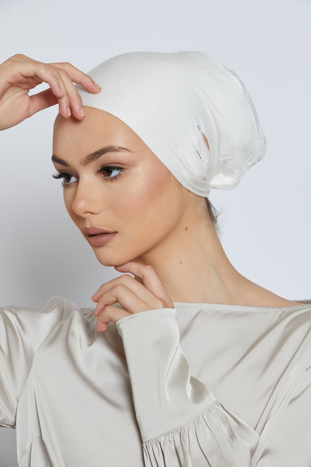 Bonnets Hijab Fente Noués Derrière