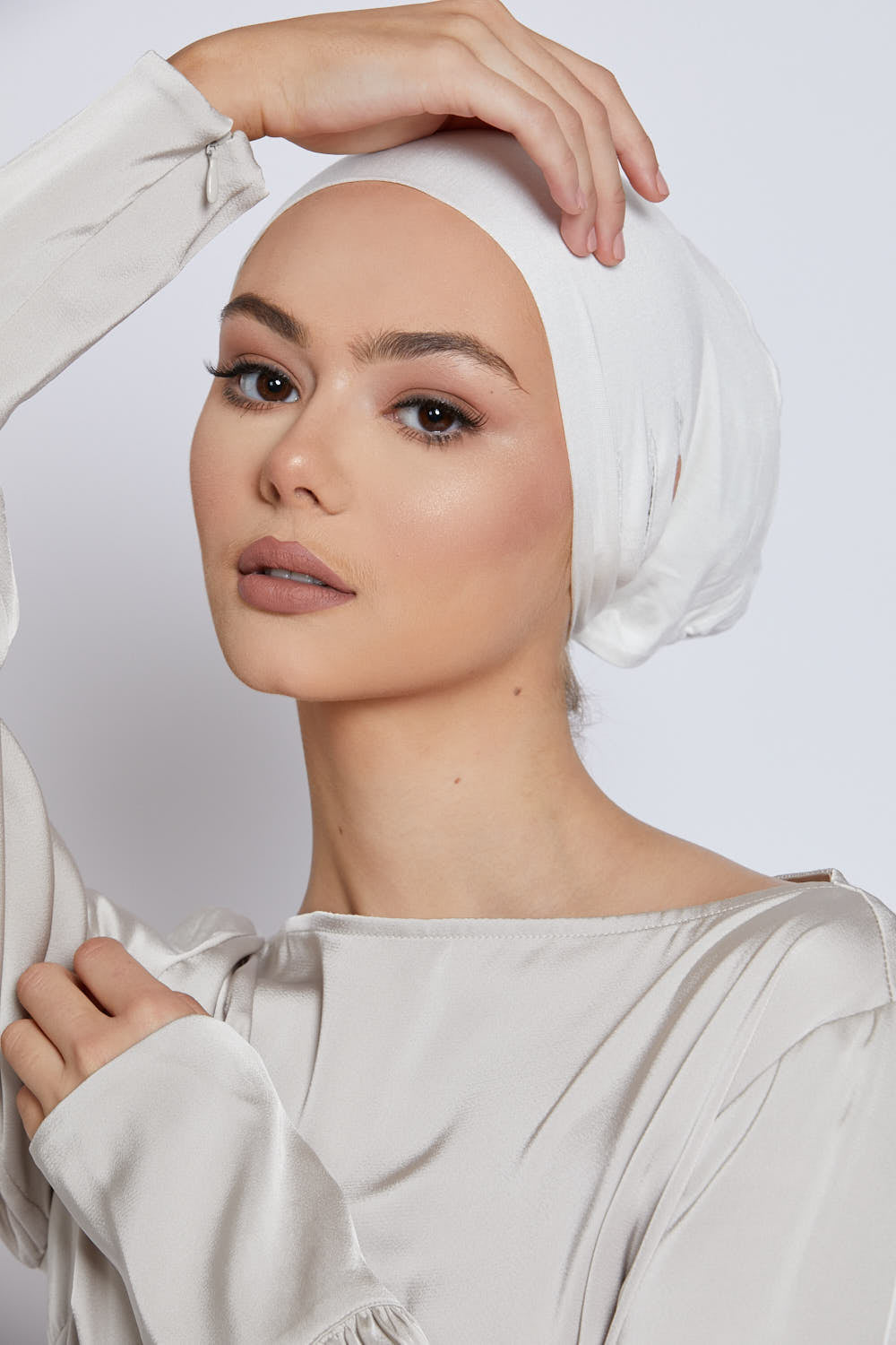 Bonnets Hijab Fente Noués Derrière