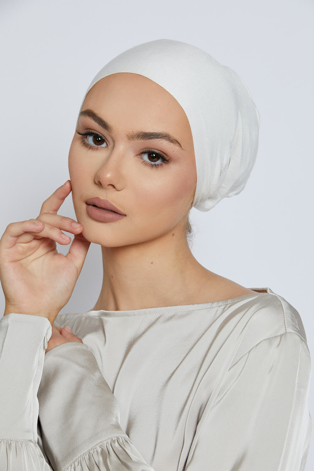 Bonnets Hijab Fente Noués Derrière