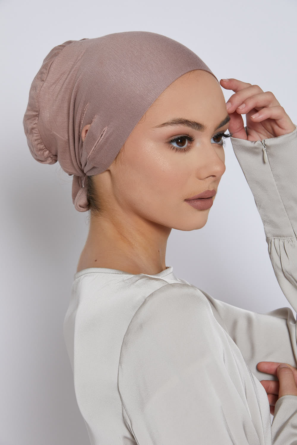 Bonnets Hijab Fente Noués Derrière