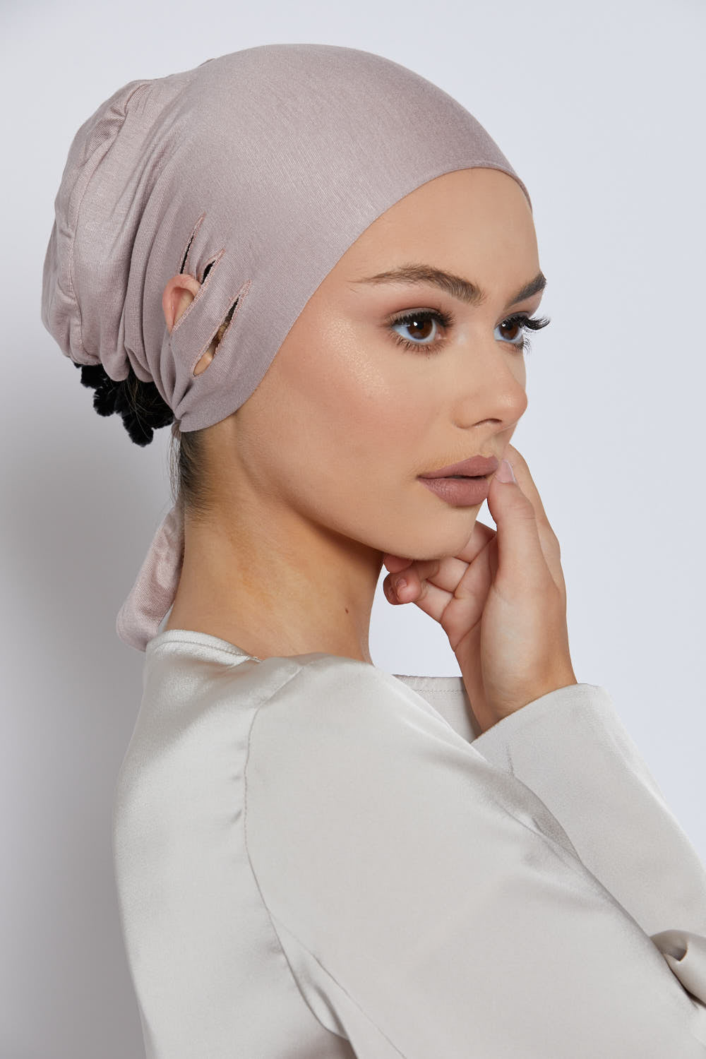Bonnets Hijab Fente Noués Derrière