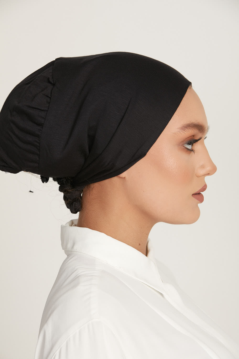 Bonnets Hijab Doublés Satin Noués Derrière Premium