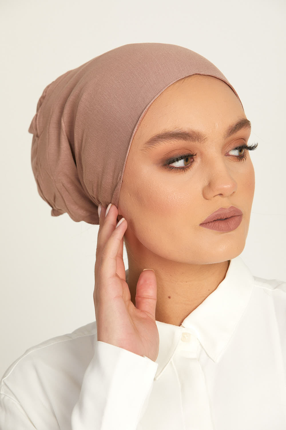 Bonnets Hijab Doublés Satin Noués Derrière Premium