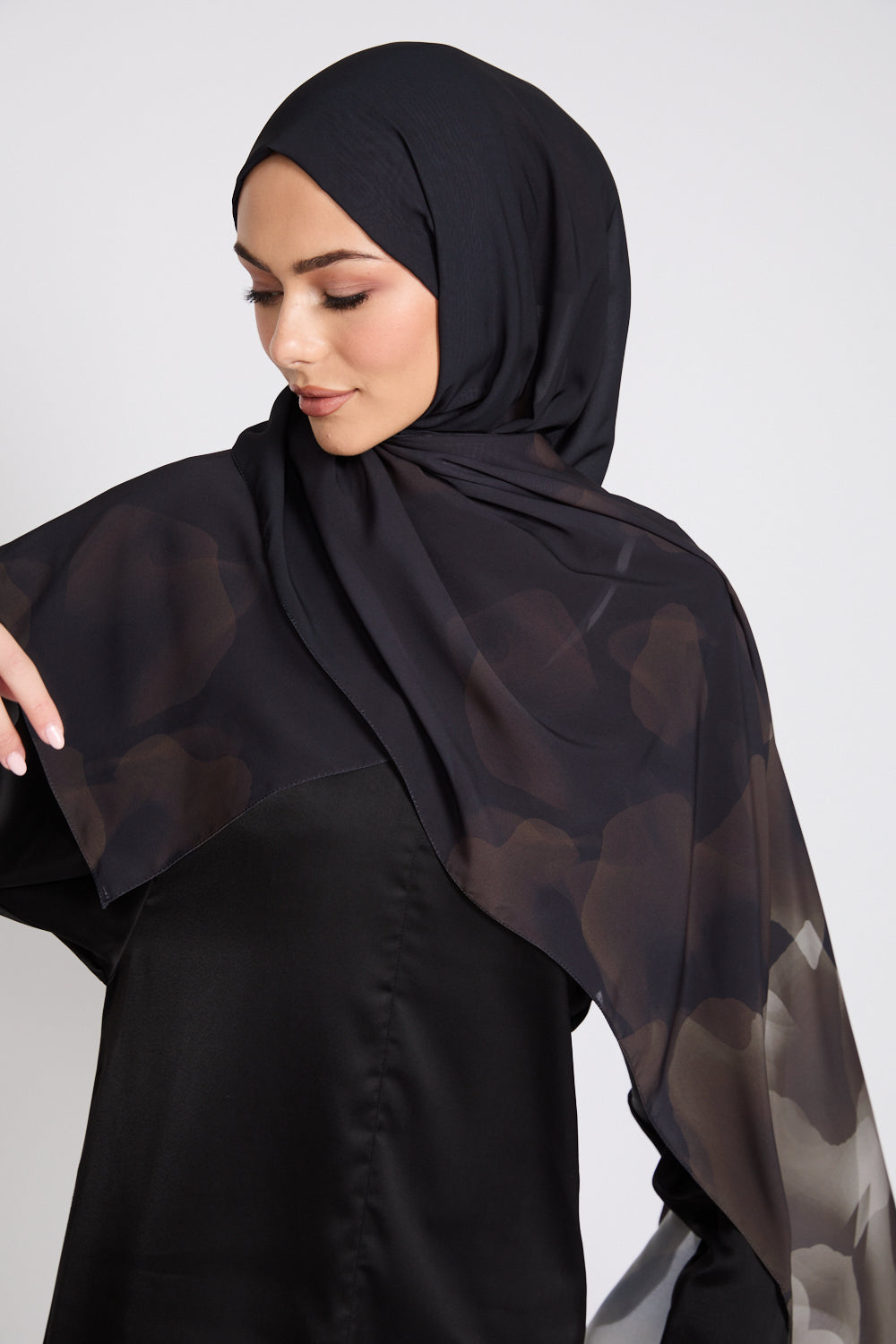 Hijab Imprimé Luxe - Étreinte Lunaire - ÉDITION LIMITÉE