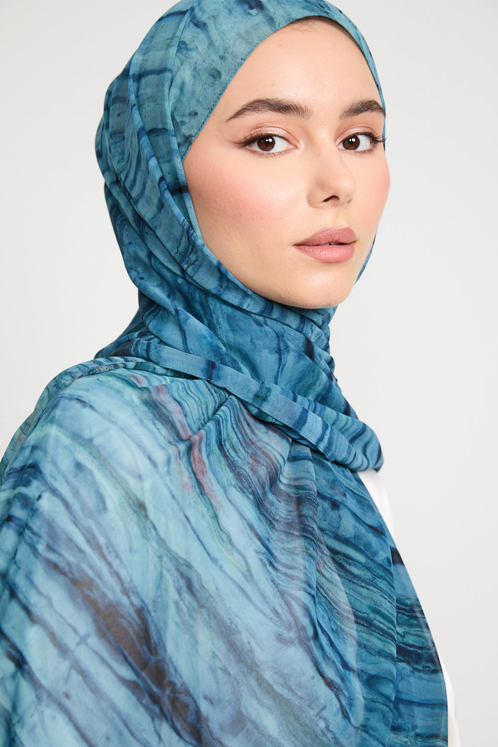 Hijab Mousseline Tie Dye Luxe - Voile Océan - ÉDITION LIMITÉE