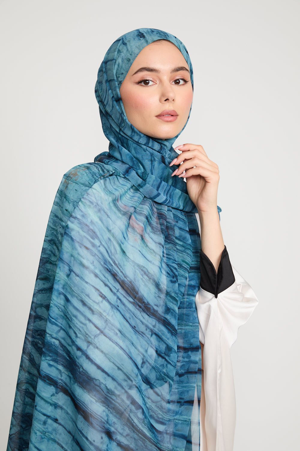 Hijab Mousseline Tie Dye Luxe - Voile Océan - ÉDITION LIMITÉE