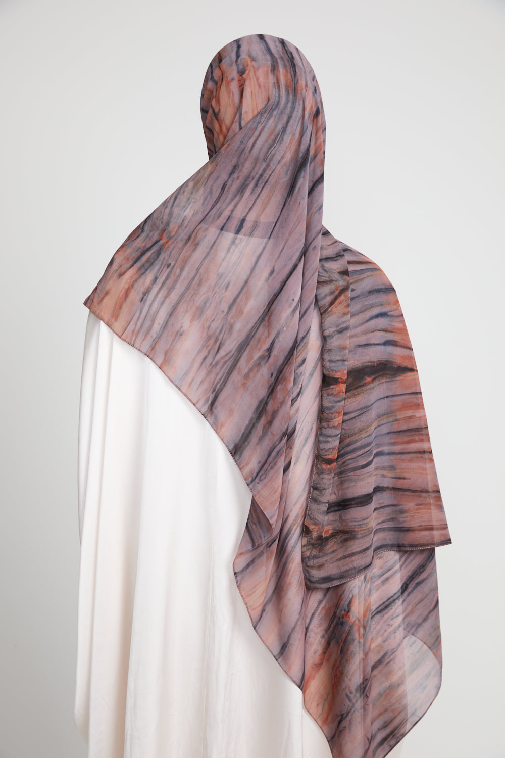 Hijab Mousseline Tie Dye Luxe - Coucher de Soleil Noir - ÉDITION LIMITÉE