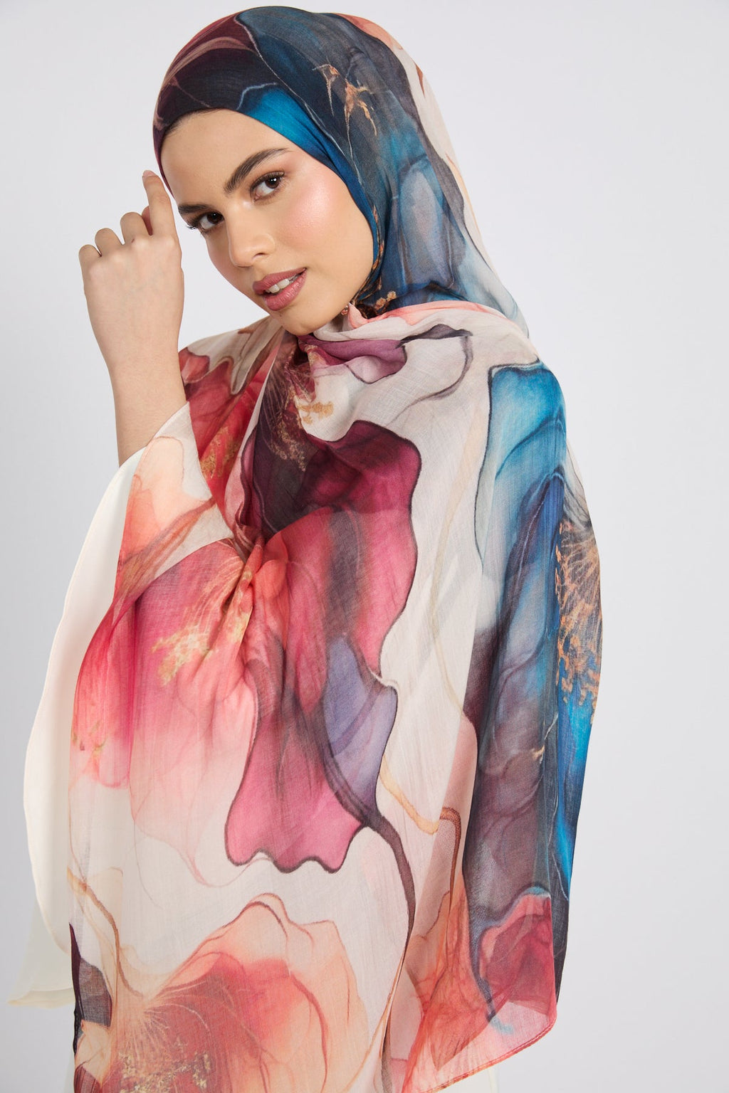 Hijab Modal Imprimé Premium - Jardin Écarlate