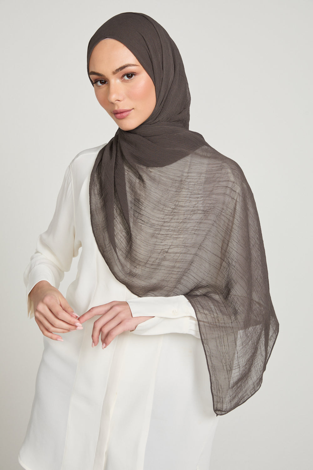Hijab Froissé Doux Luxe - Moka Atténué