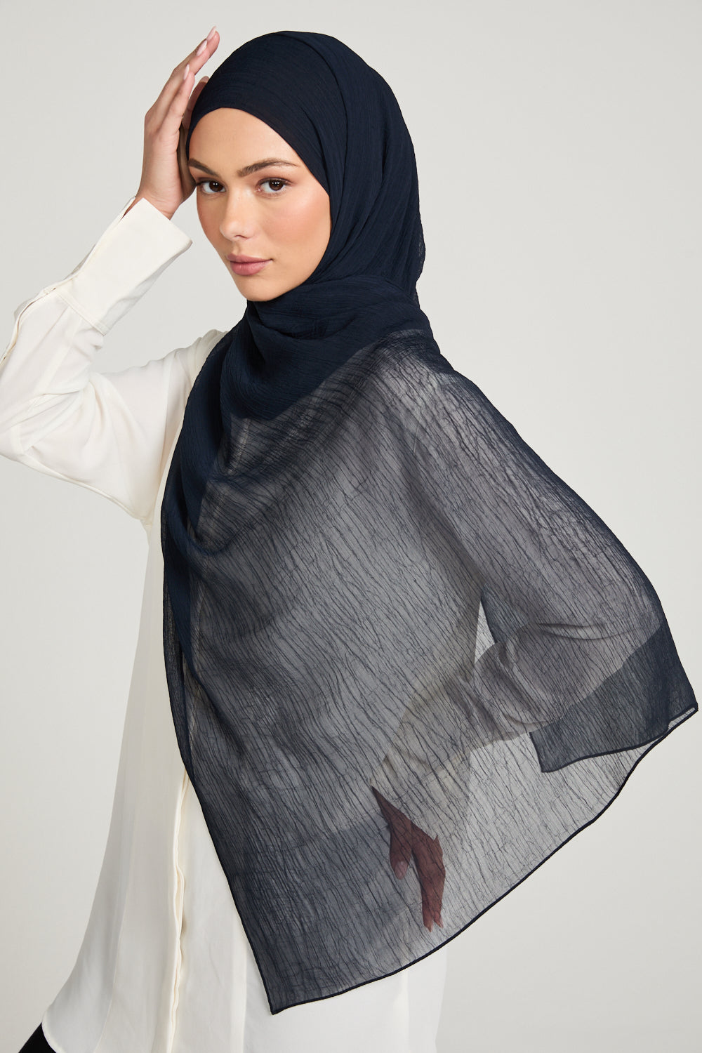 Hijab Froissé Doux Luxe - Marine