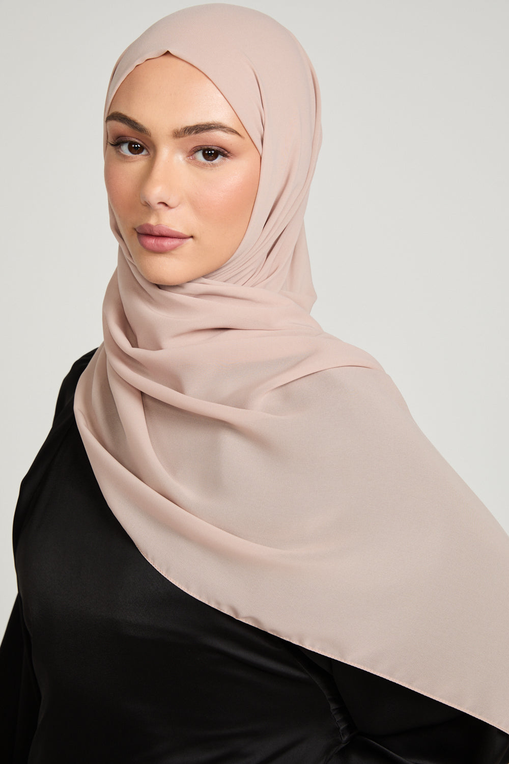 Hijab Georgette Luxe Doux - Beige Coucher de Soleil