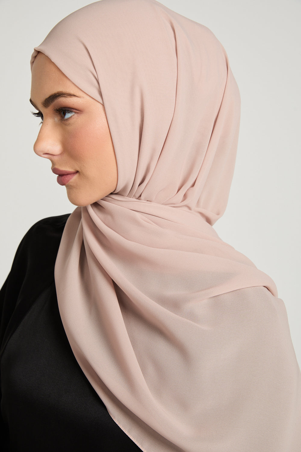 Hijab Georgette Luxe Doux - Beige Coucher de Soleil