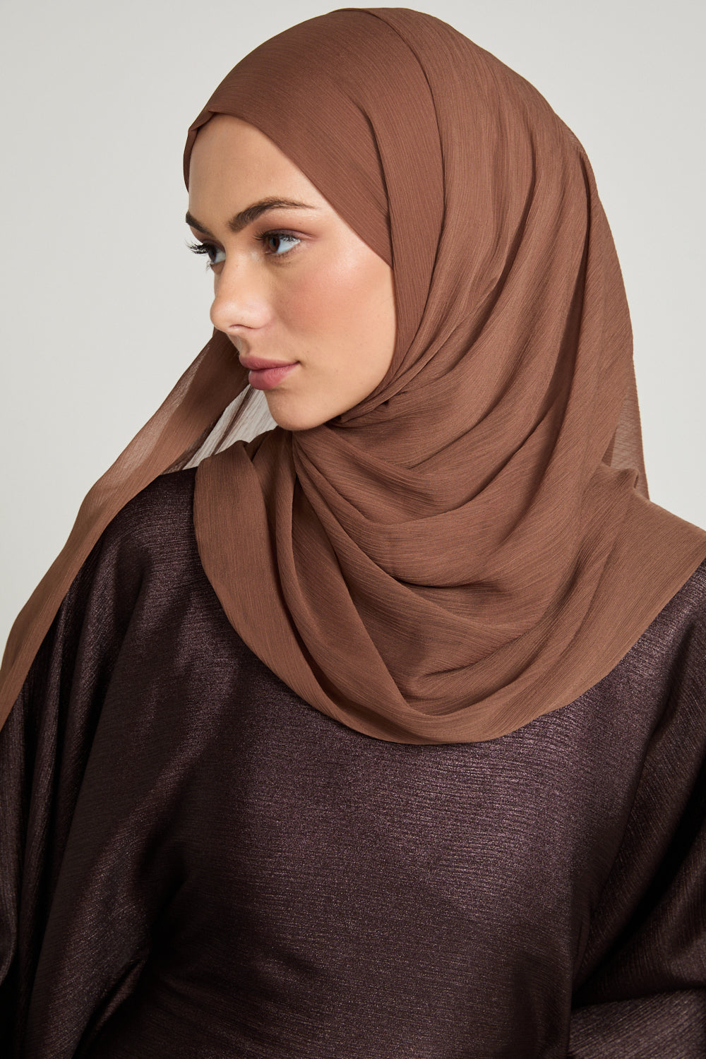 Hijab Mousseline Froissée Luxe - Marron Safran