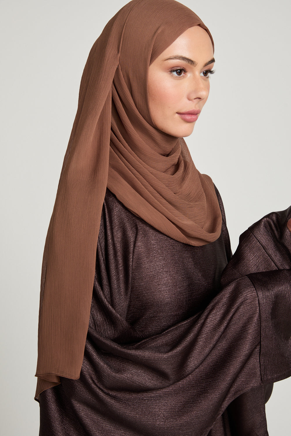 Hijab Mousseline Froissée Luxe - Marron Safran