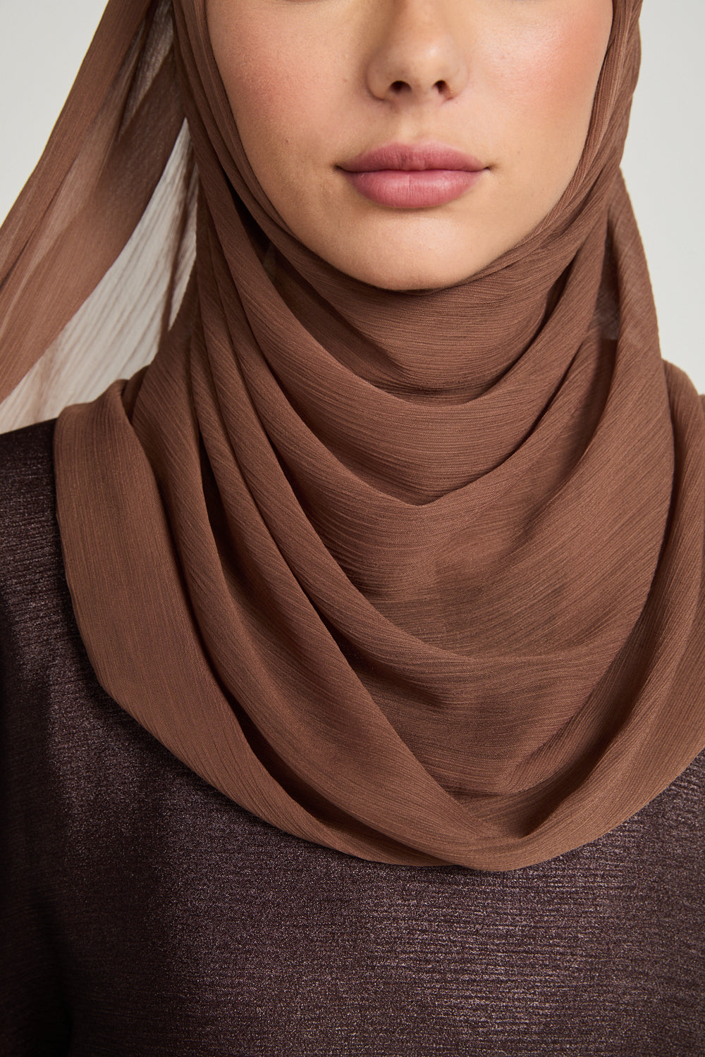 Hijab Mousseline Froissée Luxe - Marron Safran