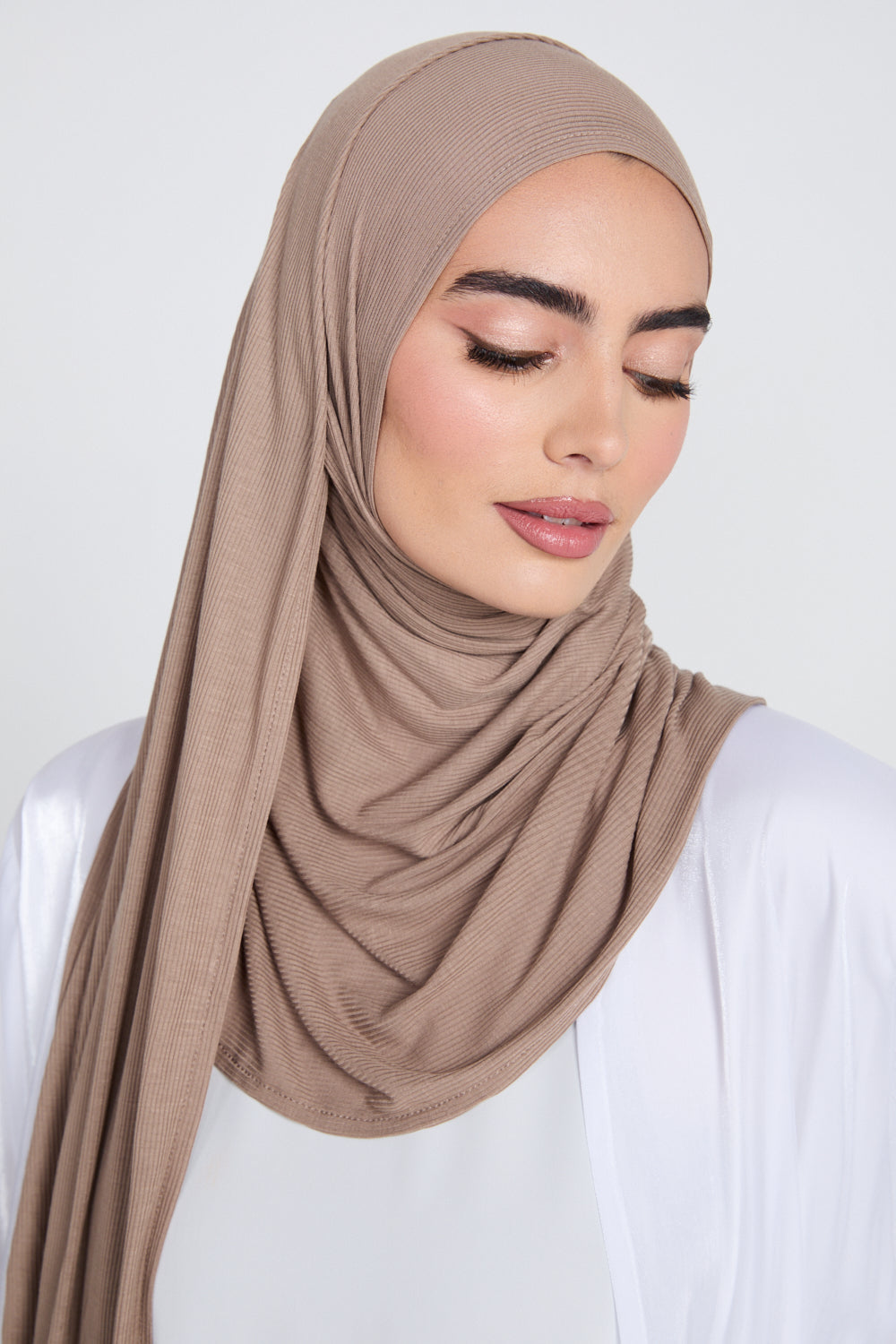 Hijab Jersey Nervuré Bambou Instantané Premium - Taupe Poudré