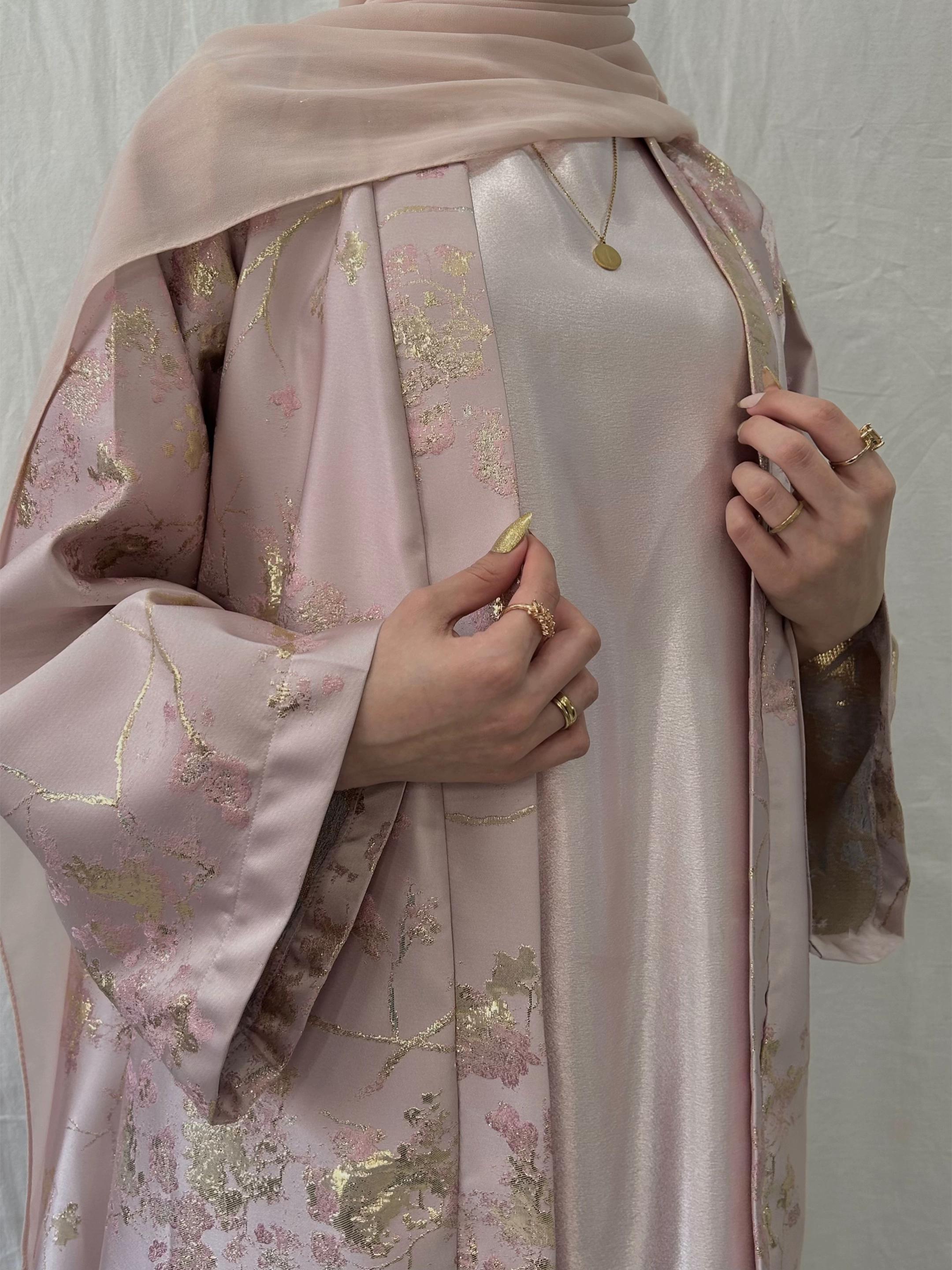 MH98 Abaya Kimono Rose Sakura – Abaya de l'Aïd Brodée avec Détails Dorés (Expédition immédiate)