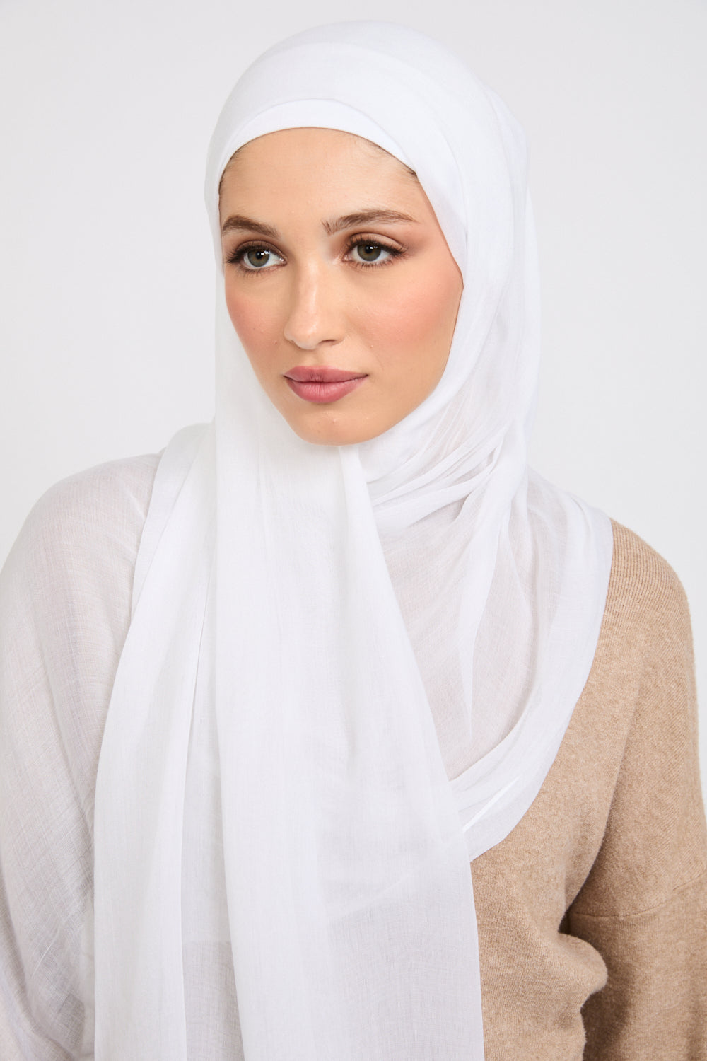 Hijab Modal Mat Premium - Blanc Lumineux