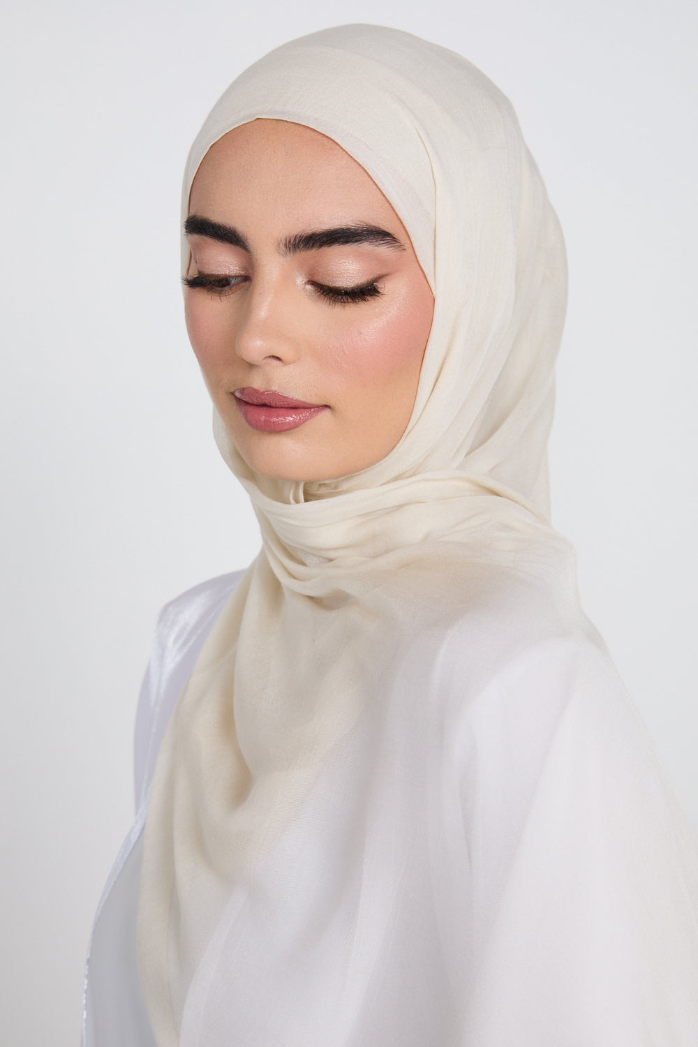 Hijab Modal Mat Premium - Onyx Blanc