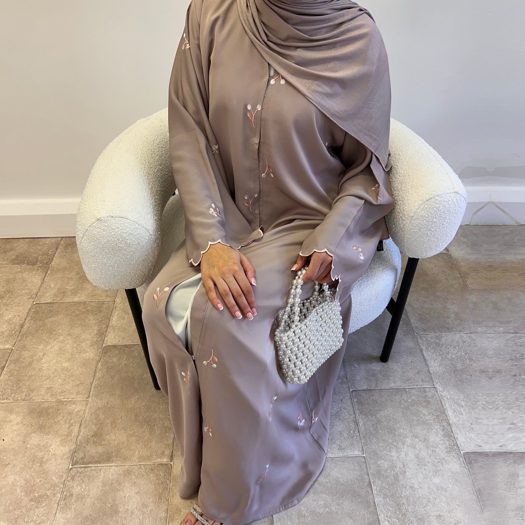 LM314 Cardigan Broderie Florale avec Ensemble Hijab - Tenue Modeste Élégante 2 Pièces pour Femmes Musulmanes