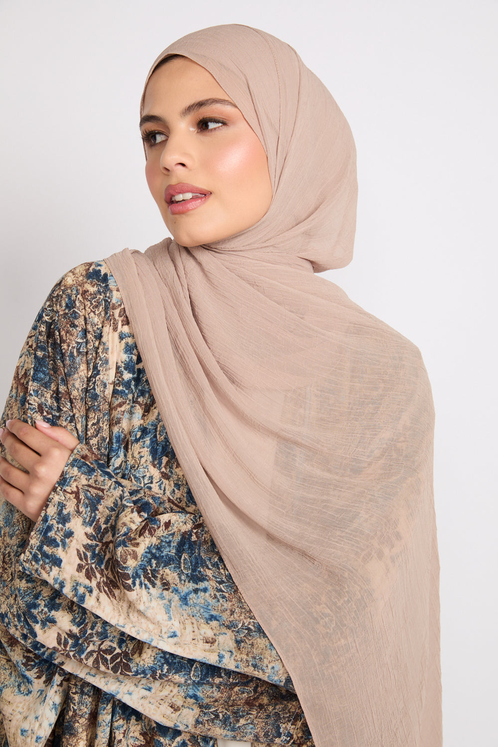 Hijab Froissé Doux Luxe - Avoine Chaude