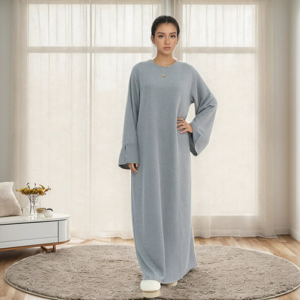 Abaya Maxi Robe d'Hiver Douillette – Modèle Tricoté Fermé pour Femmes Voilées | LM075