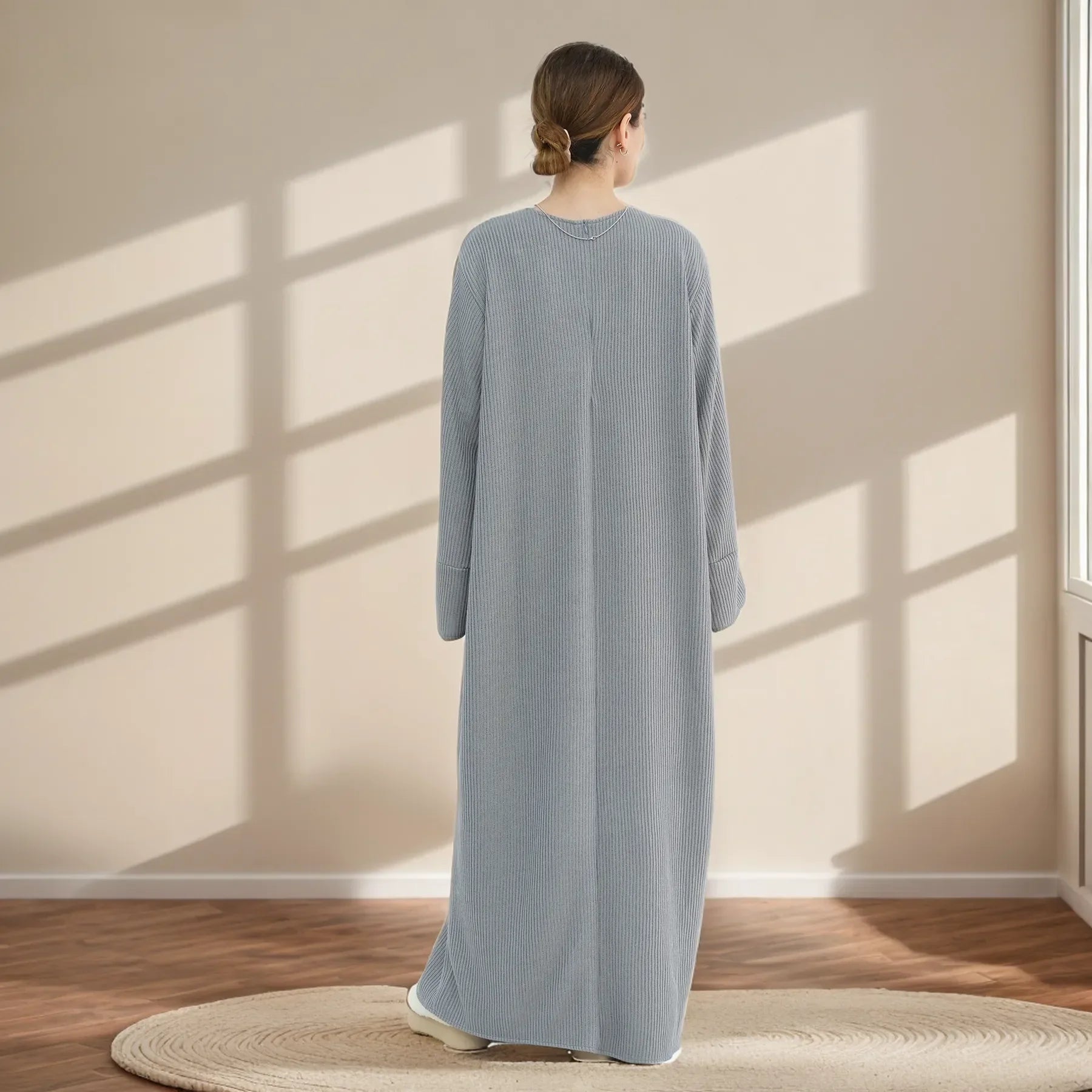 Abaya Maxi Robe d'Hiver Douillette – Modèle Tricoté Fermé pour Femmes Voilées | LM075