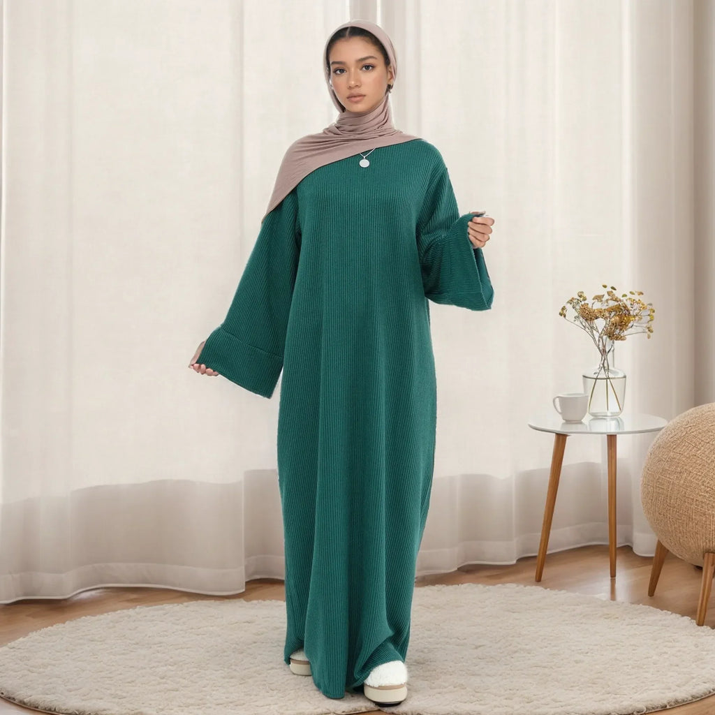 Abaya Maxi Robe d'Hiver Douillette – Modèle Tricoté Fermé pour Femmes Voilées | LM075