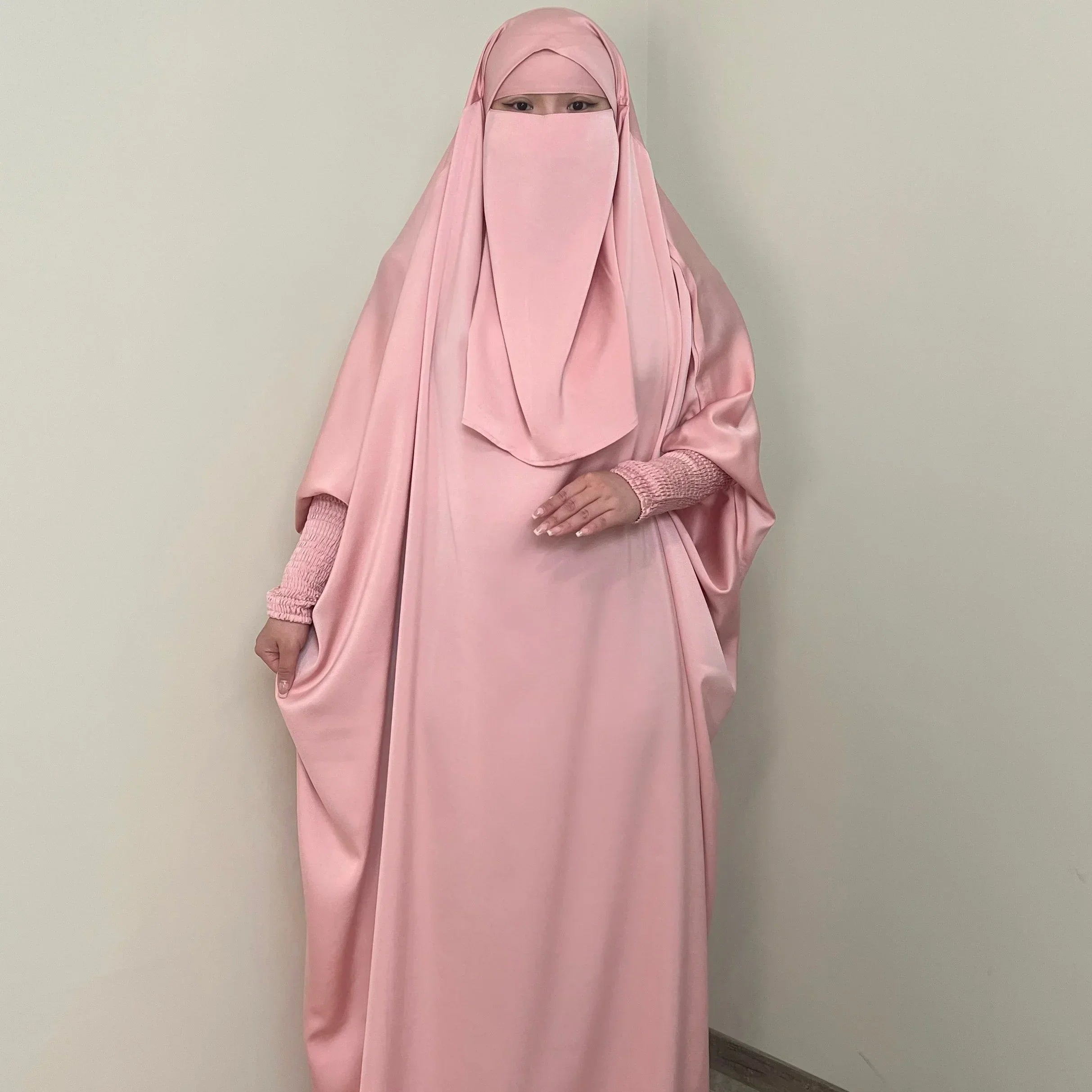 LM001 Robe Musulmane pour Femmes | Jilbab Abaya Une Pièce | Vêtement de Prière Modeste & Khimar Islamique Style Dubaï
