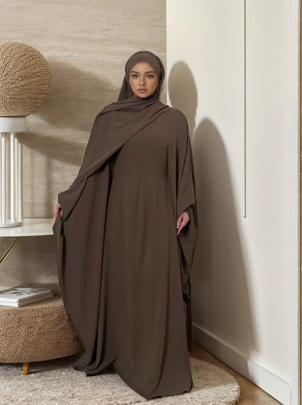 LM014 Abaya Papillon Grande Taille avec Ensemble Hijab – Robe Manches Chauve-Souris Modeste pour Femmes Musulmanes