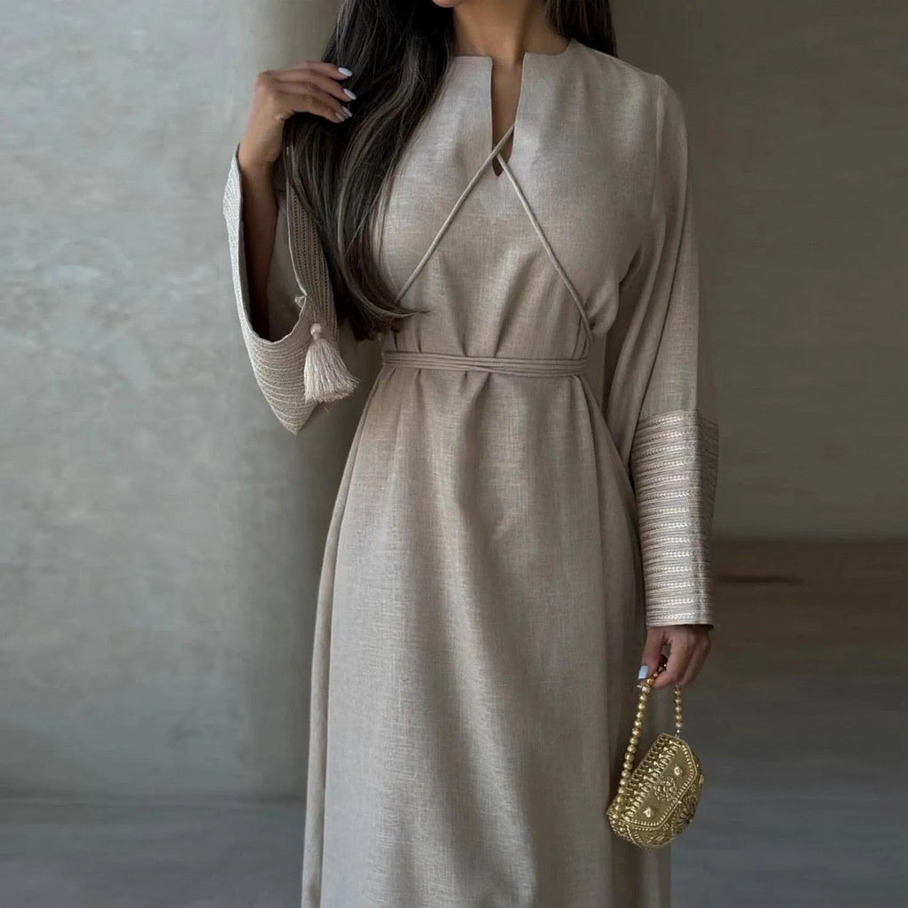 LM025 Abaya Lin Brodée avec Ceinture | Robe Modeste Élégante