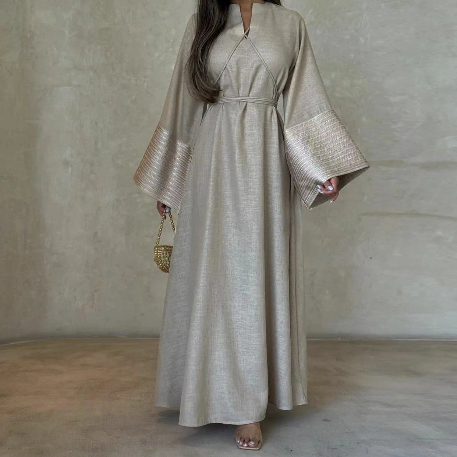 LM025 Abaya Lin Brodée avec Ceinture | Robe Modeste Élégante