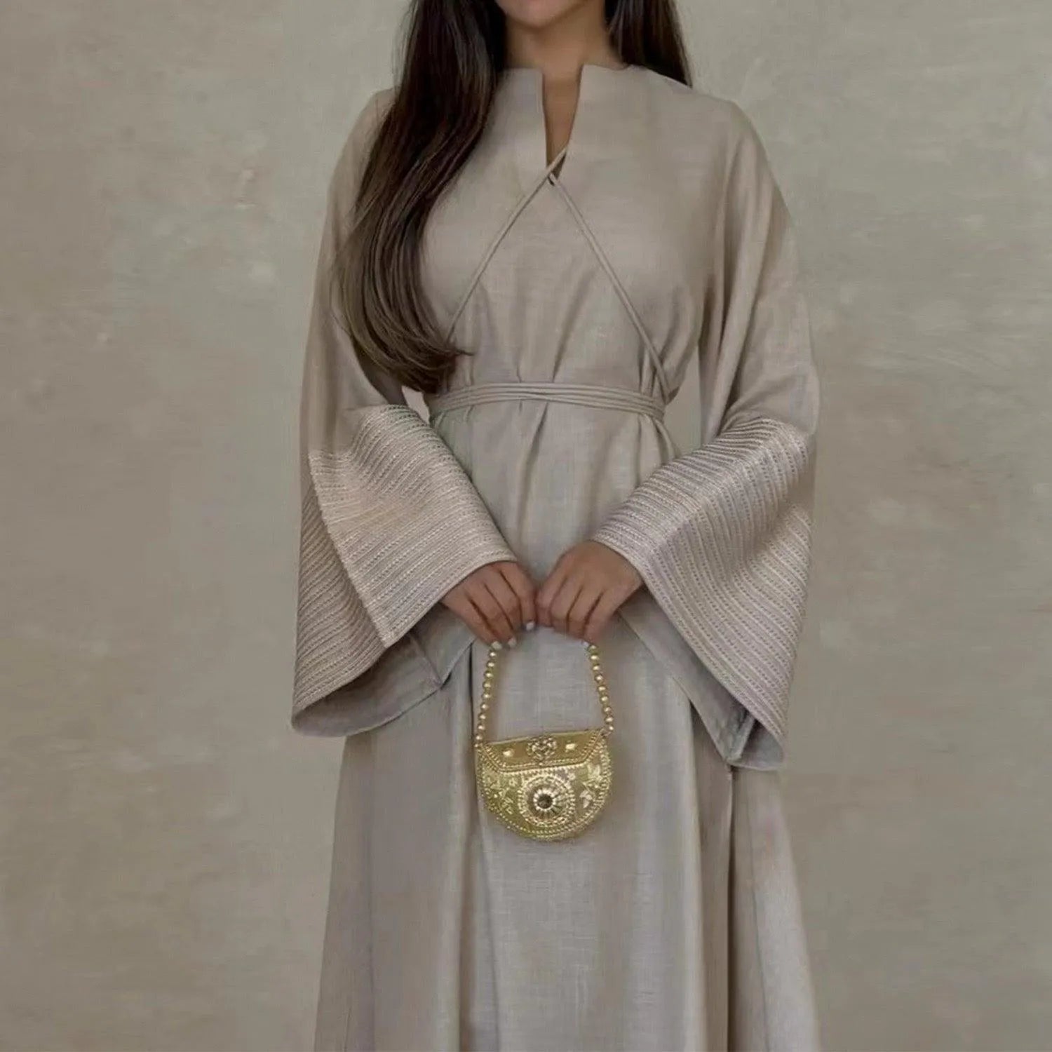 LM025 Abaya Lin Brodée avec Ceinture | Robe Modeste Élégante