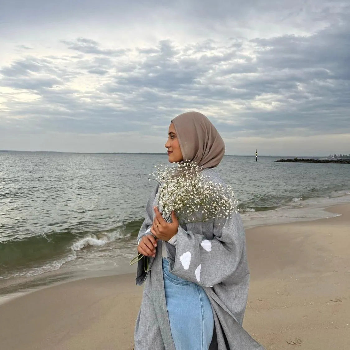 LM027 Abaya Cardigan Kimono Ouvert Texturé Lin Élégant Sahāb | Vêtement Islamique Modeste pour Femmes