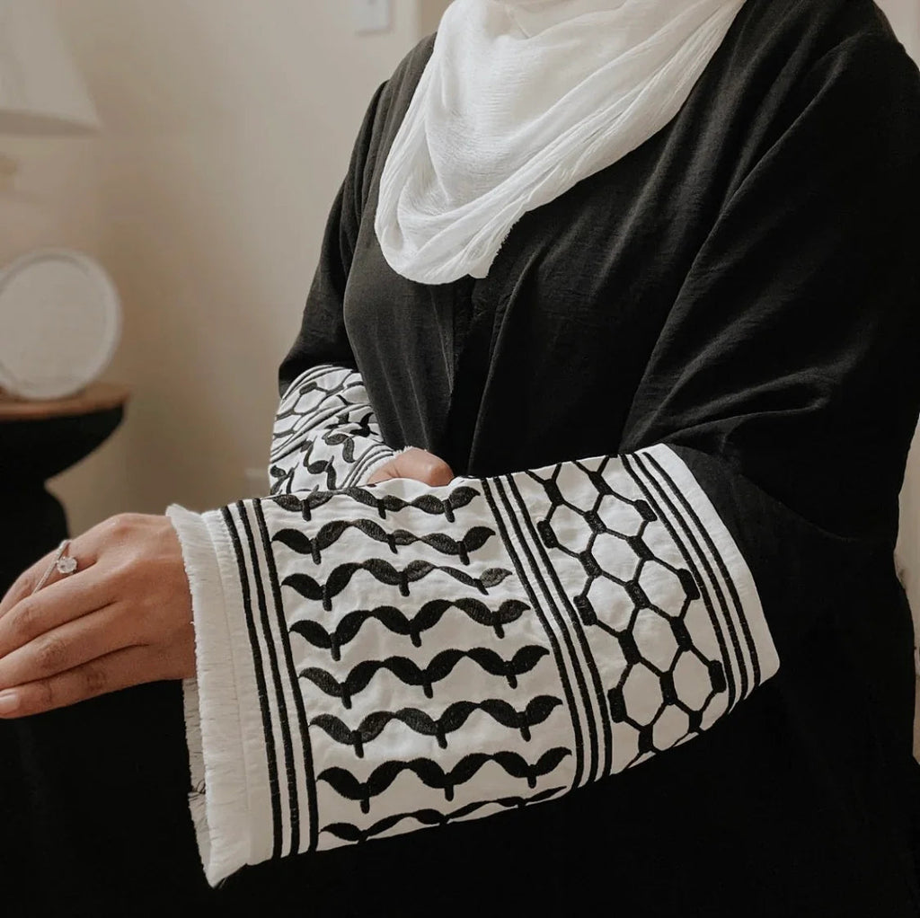 LM046 Abaya Kimono Modeste Inspirée Keffieh | Design Ceinture & Glands