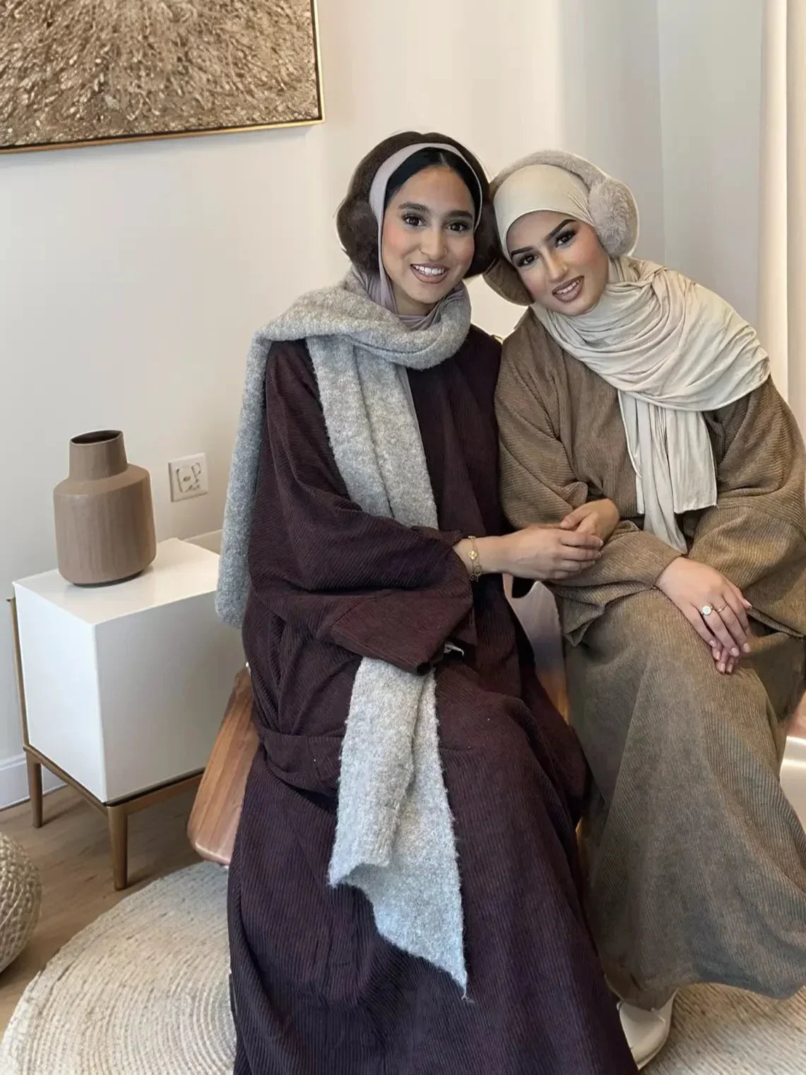 LM049 Abaya Velours Côtelé Robe Maxi d'Hiver | Vêtement Islamique Modeste Fermé Épais
