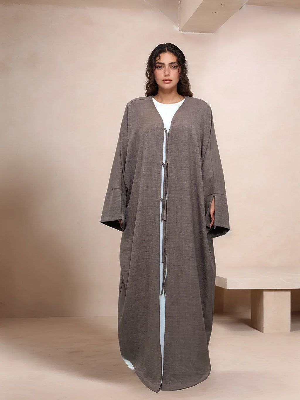 LM053 Cardigan Kimono Noué Modeste – Style Abaya Ouverte Look Crêpe Lin