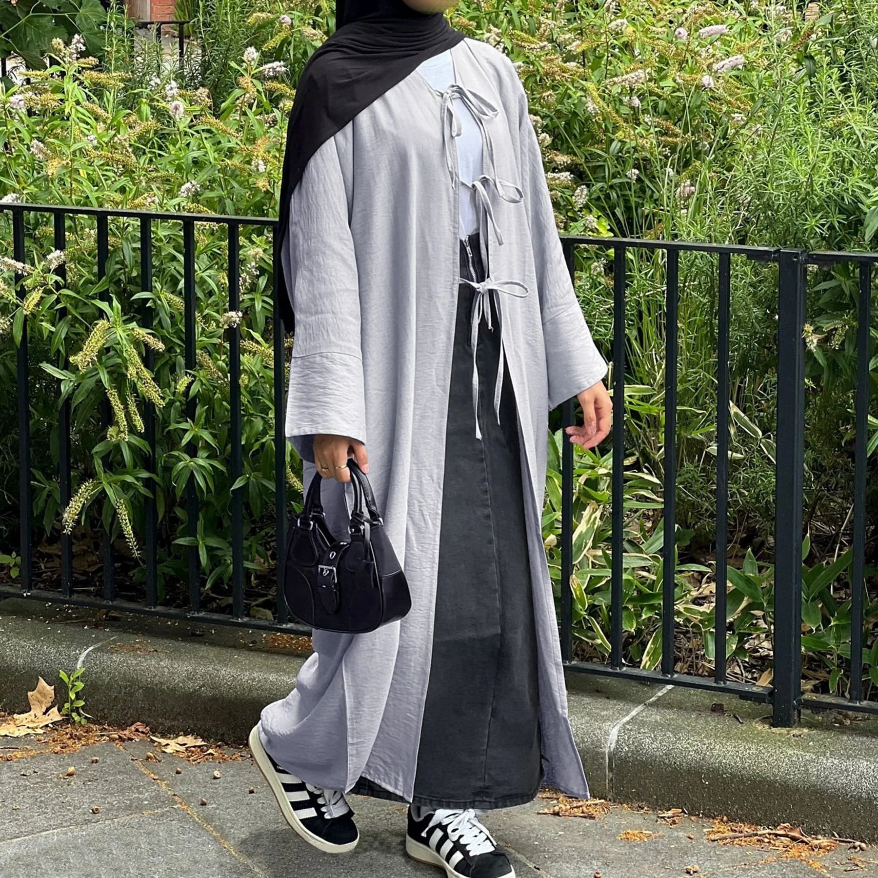LM063 Abaya Kimono Crêpe Estivale avec Nœud Jazz | Abaya Ouverte Légère pour Femmes