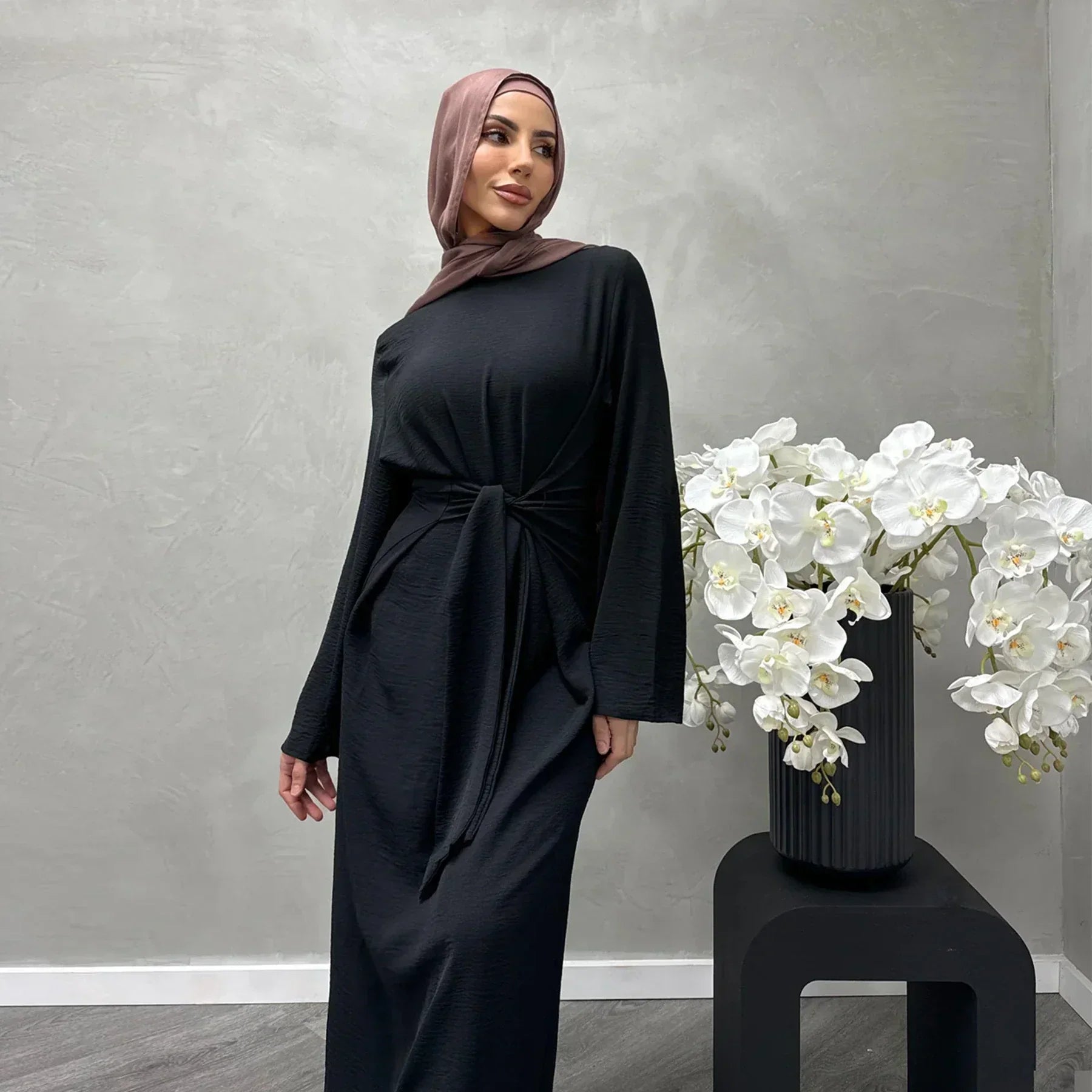 LM064 Été 2025 Robe Abaya Ceinturée Crêpe Jazz Une Pièce Essentiel Modeste Léger Tenue Hijab Quotidienne