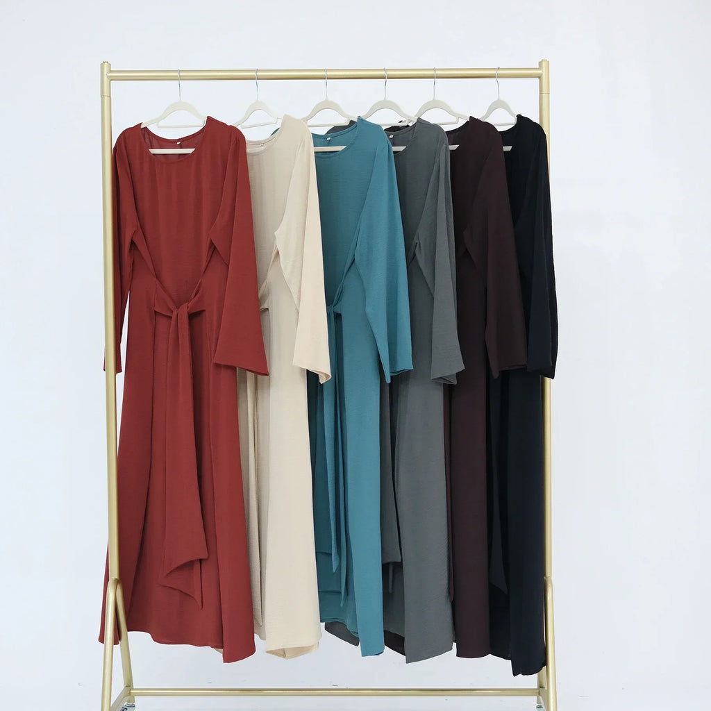 LM064 Été 2025 Robe Abaya Ceinturée Crêpe Jazz Une Pièce Essentiel Modeste Léger Tenue Hijab Quotidienne