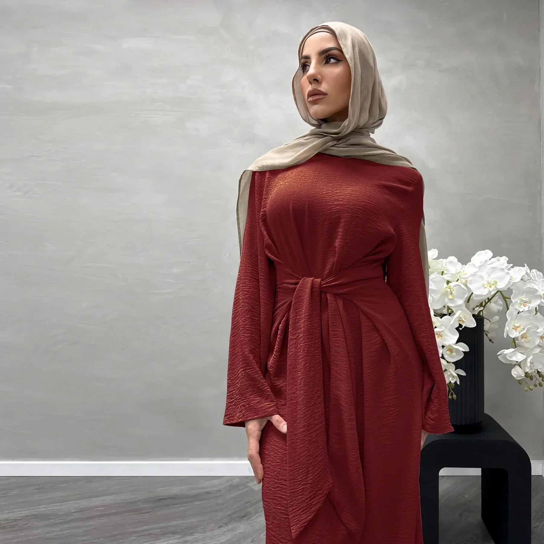 LM064 Été 2025 Robe Abaya Ceinturée Crêpe Jazz Une Pièce Essentiel Modeste Léger Tenue Hijab Quotidienne